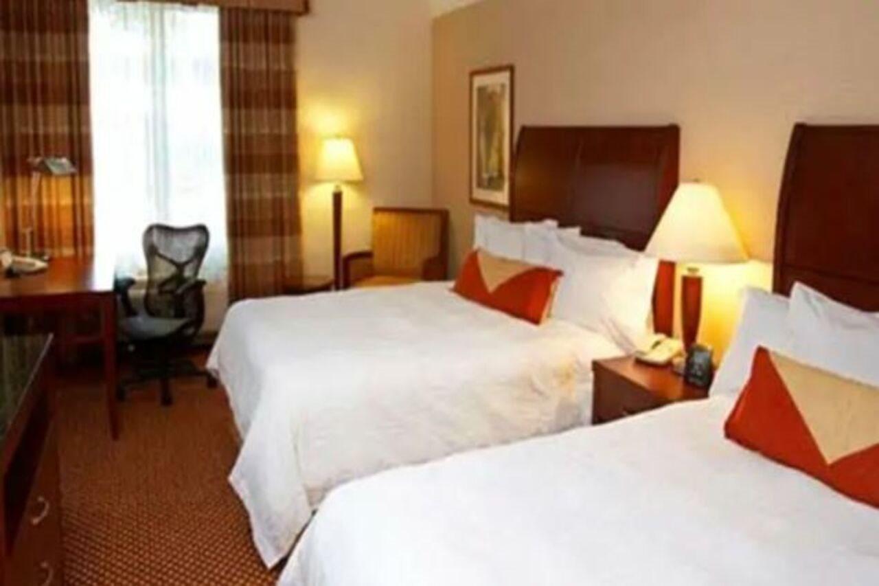 Hilton Garden Inn Cincinnati/Sharonville Eksteriør billede